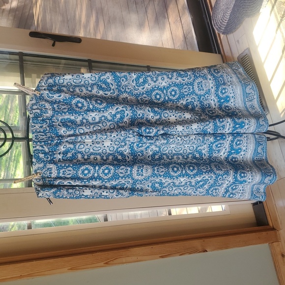 Feather Bone By Anthropologie Blue and White Patterned Lined Wide Leg Sz 6 Pants - Picture 2 of 16